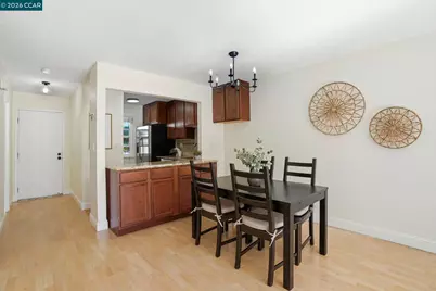 1535 Parkwood Pl, Concord, CA 94521 - Photo 10