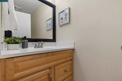 1535 Parkwood Pl, Concord, CA 94521 - Photo 16