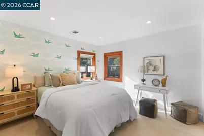 1079 Holly Dr, Walnut Creek, CA 94598 - Photo 18