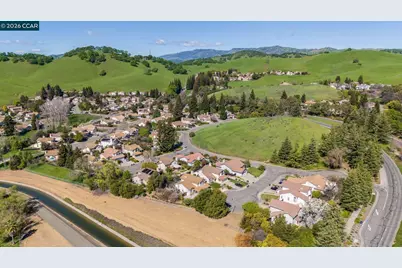 2400 Merion Ct, Fairfield, CA 94534 - Photo 58