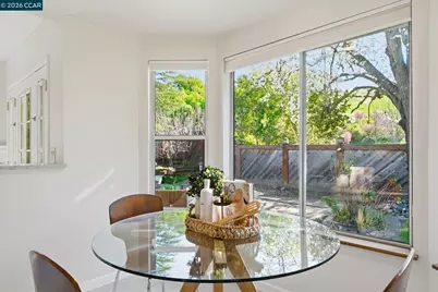 2400 Merion Ct, Fairfield, CA 94534 - Photo 12
