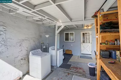 1990 Sunshine Dr, Concord, CA 94520 - Photo 36