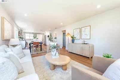 36120 Pizarro Dr, Fremont, CA 94536 - Photo 10