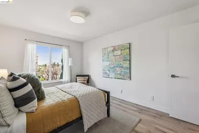 330 Vernon St #301, Oakland, CA 94610 - Photo 20