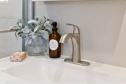 1092 Dwight Way, Berkeley, CA 94710 - Photo 24