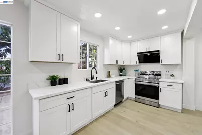 41330 Roberts Ave, Fremont, CA 94538 - Photo 12