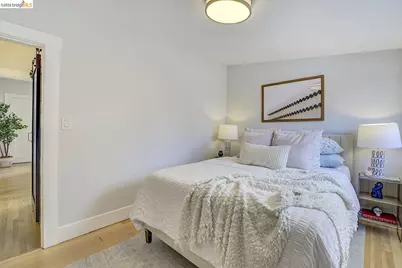 3929 Ruby St, Oakland, CA 94609 - Photo 22