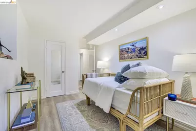 3929 Ruby St, Oakland, CA 94609 - Photo 28