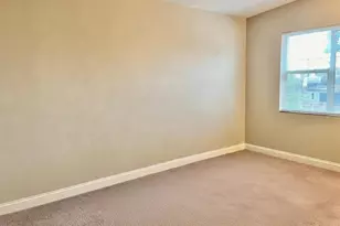 3839 Moonbeam Dr, Sacramento, CA 95827 - Photo 8