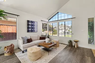 2110 Largo Ct, Discovery Bay, CA 94505 - Photo 14