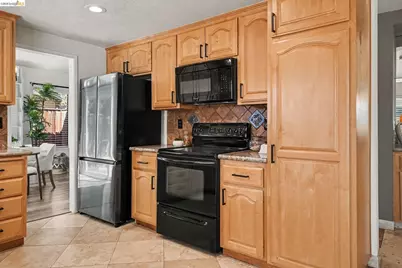 2110 Largo Ct, Discovery Bay, CA 94505 - Photo 22