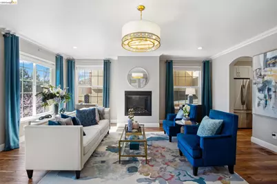 1260 Ariane Ct, Oakland, CA 94619 - Photo 4