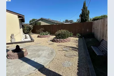 5671 Coral Ct, Fremont, CA 94538 - Photo 4