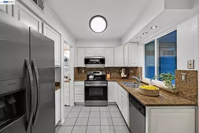 4229 Tanager Cmn, Fremont, CA 94555 - Photo 12