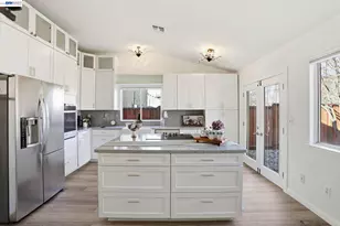 1702 Highland Cir, Fairfield, CA 94534 - Photo 16