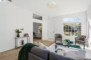 1702 Highland Cir, Fairfield, CA 94534 - Photo 10