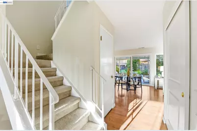 8092 Olympic Ct, Newark, CA 94560 - Photo 16