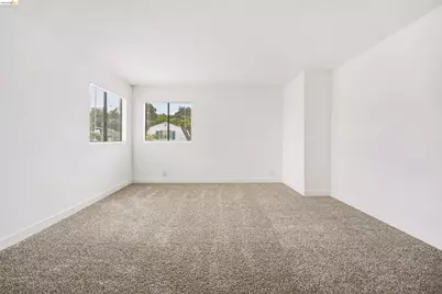 10933 Julius St #D, Oakland, CA 94605 - Photo 18