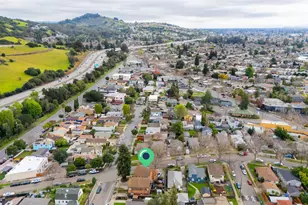 10933 Julius St, Oakland, CA 94605 - Photo 28