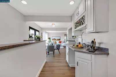 16057 Gramercy Dr, Castro Valley, CA 94578 - Photo 20