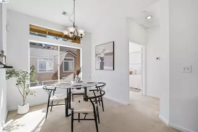 5245 Tacoma Cmn, Fremont, CA 94555 - Photo 8