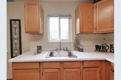 995 Virginia Street, Berkeley, CA 94710 - Photo 26