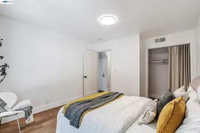 208 Princeton Ave, Mill Valley, CA 94941 - Photo 22