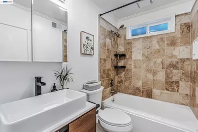 208 Princeton Ave, Mill Valley, CA 94941 - Photo 26