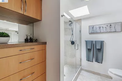 208 Princeton Ave, Mill Valley, CA 94941 - Photo 24