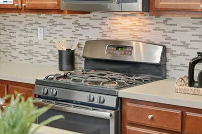 2336 Carbondale Way, Dublin, CA 94568 - Photo 24