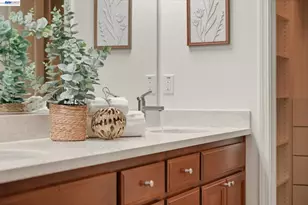 2336 Carbondale Way, Dublin, CA 94568 - Photo 36