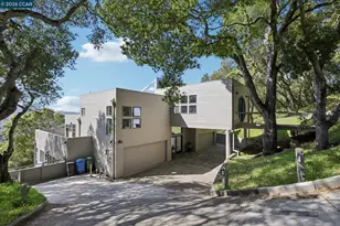 319 Tappan Terrace, Orinda, CA 94563 - Photo 2