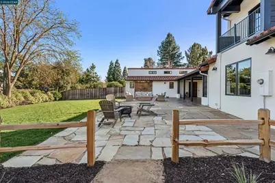 850 Las Trampas Rd, Lafayette, CA 94549 - Photo 4