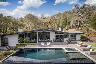 8 Oak Arbor, Orinda, CA 94563 - Photo 24