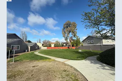 3965 Lake Tahoe Ter, Fremont, CA 94555 - Photo 32