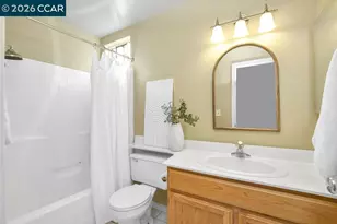 326 Liveoak Ct, Martinez, CA 94553 - Photo 16
