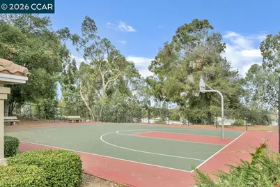 326 Liveoak Court, Martinez, CA 94553 - Photo 54