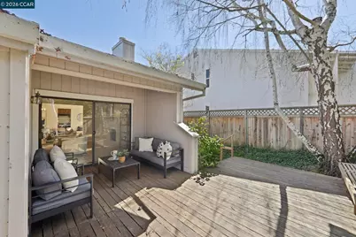 826 Augusta Dr, Moraga, CA 94556 - Photo 32