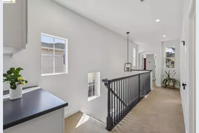 548 Gabriel Ct, Walnut Creek, CA 94597 - Photo 26