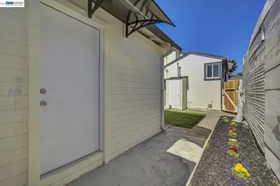 2834 Abbey St, Oakland, CA 94619 - Photo 36