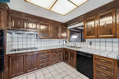 3810 Shasta Cir, Pittsburg, CA 94565 - Photo 10