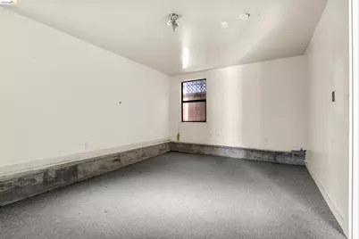464 42nd St, Oakland, CA 94609 - Photo 24