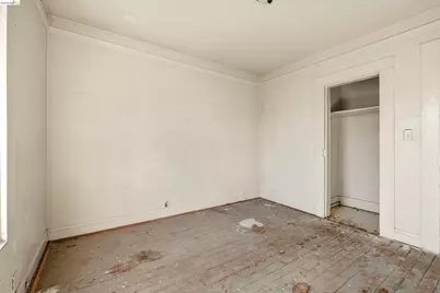 464 42nd St, Oakland, CA 94609 - Photo 10