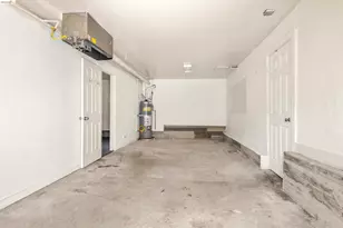 464 42nd St, Oakland, CA 94609 - Photo 18