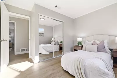 7060 Allegheny Dr, Dublin, CA 94568 - Photo 26