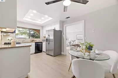 7060 Allegheny Dr, Dublin, CA 94568 - Photo 6