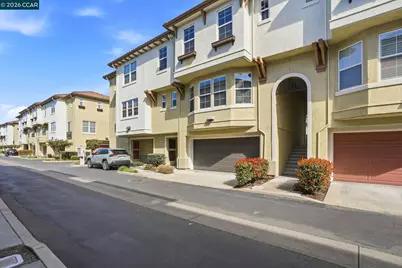 71 Matisse Ct., Pleasant Hill, CA 94523 - Photo 2