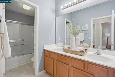 71 Matisse Ct., Pleasant Hill, CA 94523 - Photo 22