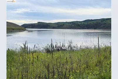 117 Shoal Dr, Vallejo, CA 94591 - Photo 4