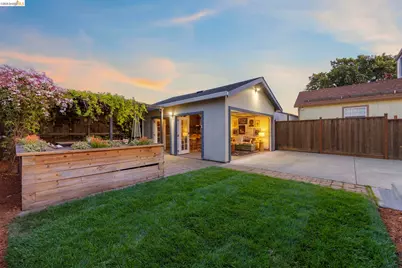 3322 Chestnut St, Oakland, CA 94608 - Photo 34